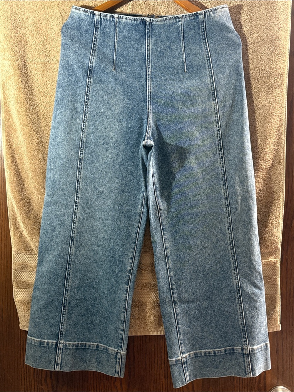 White House Black Market Medium Blue Denim High-Rise Jeans - Picture 2 of 5